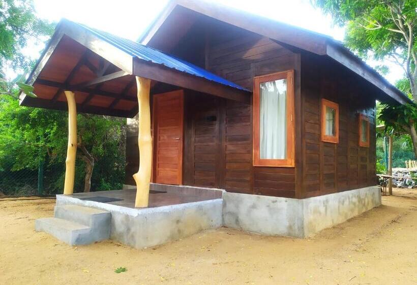 Номер Deluxe Вид на Море с Балконом, Yala Caravan Village