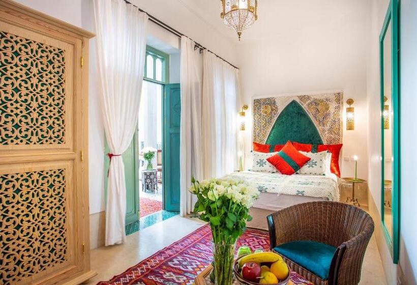 اتاق سوپریور, Riad Azahar