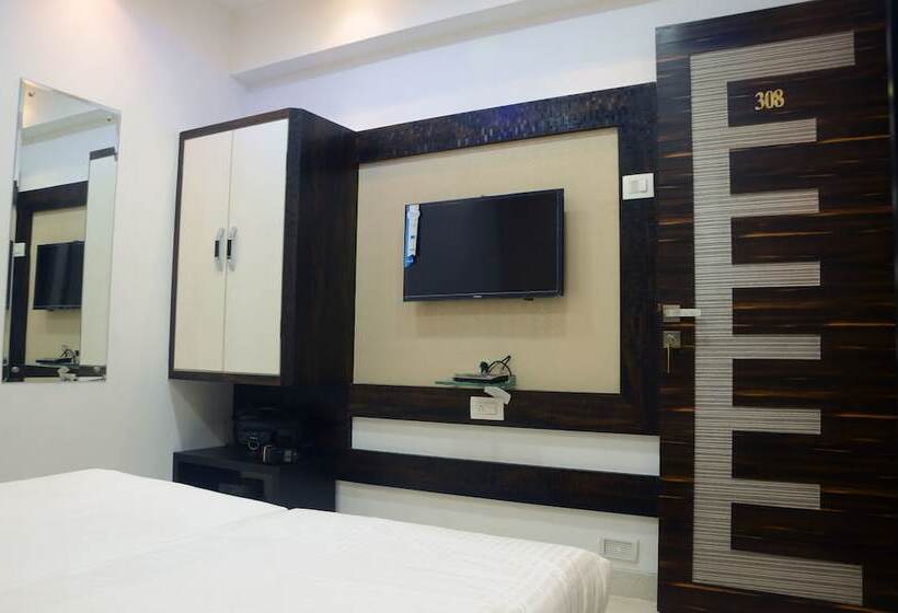 Номер Deluxe, Modern