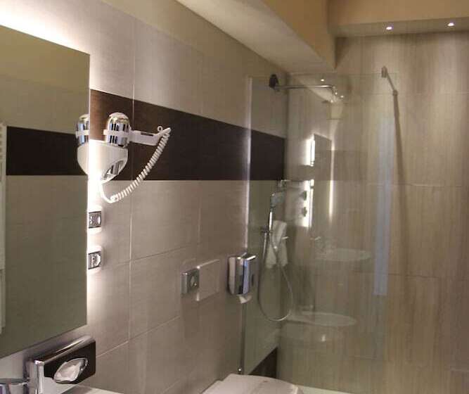 Апартаменты 1 Спальня, Suites & Apartments Liola