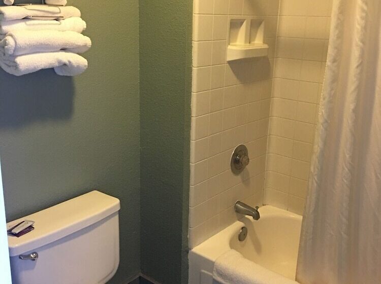 スタンダードルーム, Applegate Inn