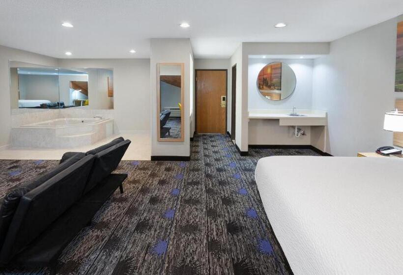 Студио Стандарт Кровать Кинг, Days Inn By Wyndham Wooster