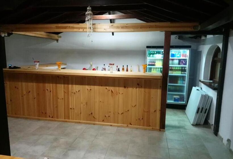 Семейный Номер Классика, Vergina Pension