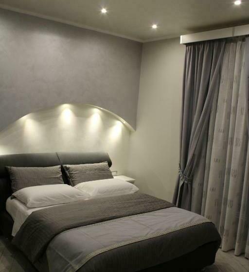 اتاق لوکس با وان آب گرم, B&b Fiumara