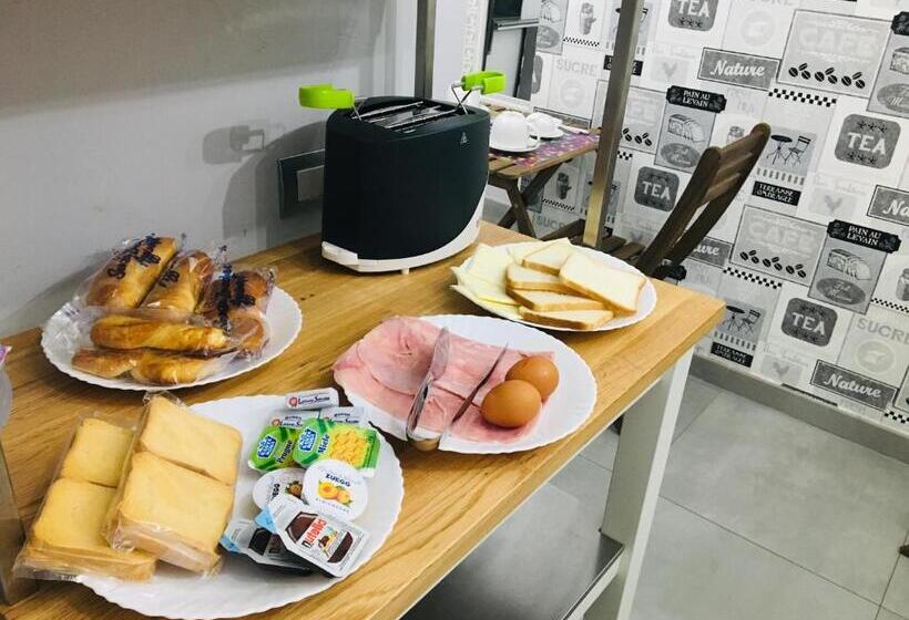 اتاق لوکس با وان آب گرم, B&b Fiumara