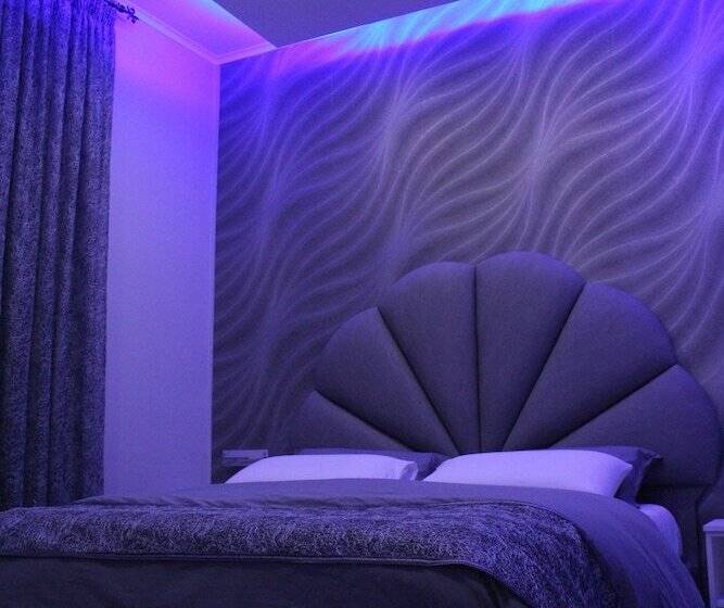 اتاق لوکس با بالکن, B&b Fiumara