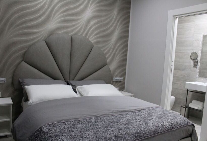 اتاق لوکس با بالکن, B&b Fiumara