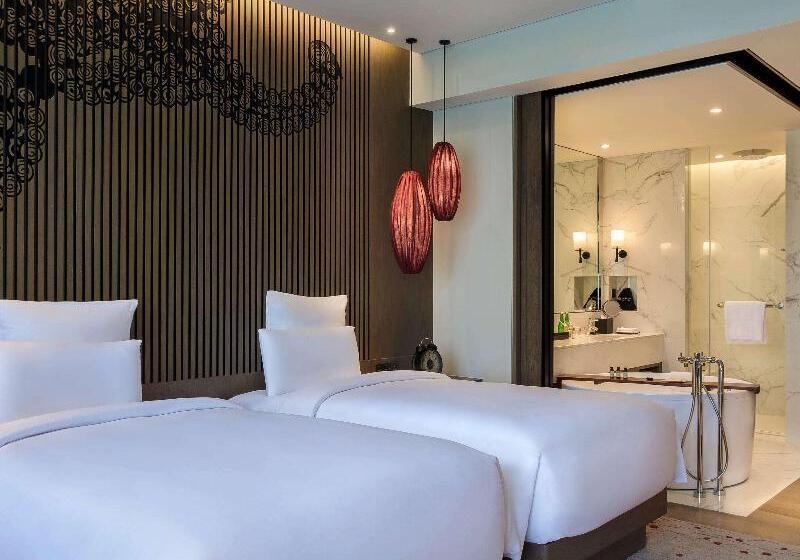 Номер Executive, Pullman Ciawi Vimala Hills Resort