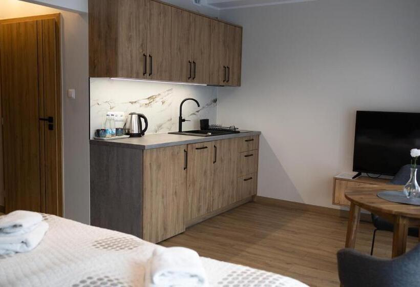 Номер Deluxe с Балконом, Pensjonat Przy Deptaku W Centrum Polanicy Zdrój