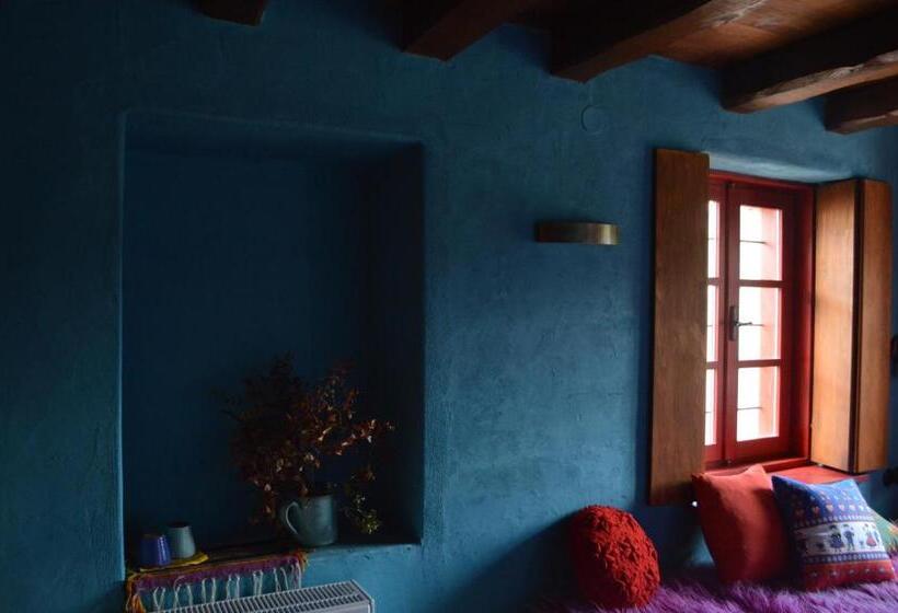 اتاق استاندارد با چشم‌انداز کوهستان, Anemi Country Cottage Inn