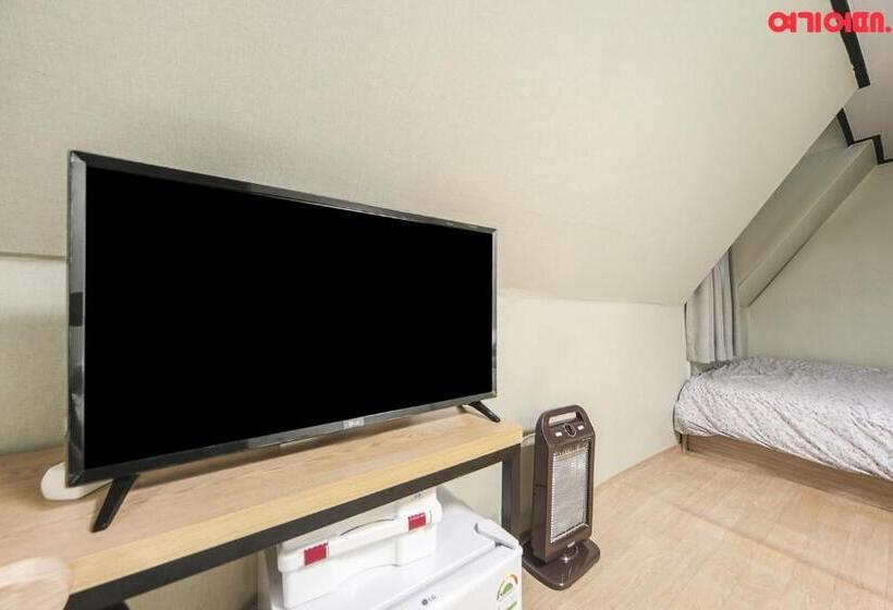 Camera Familiare, Insadong R Guesthouse