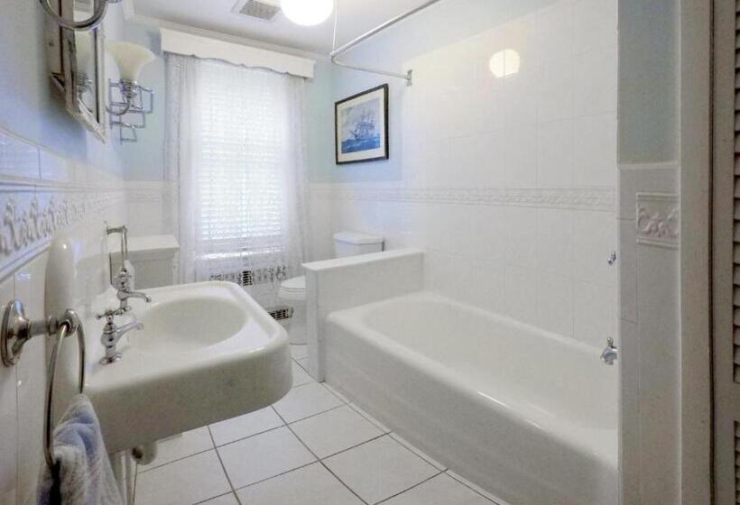 Family Suite, The Fox And Owl Inn
