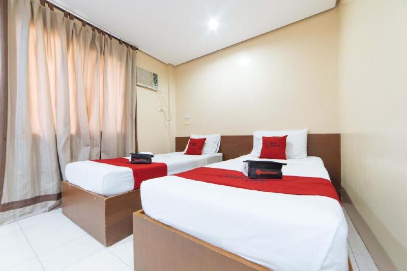 Номер Стандарт, Reddoorz Near Olongapo Bus Terminal