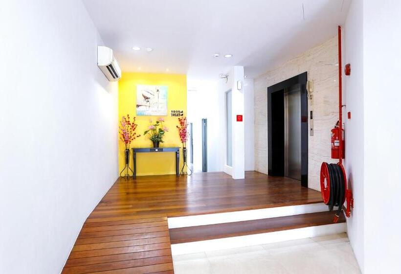اتاق استاندارد یک نفره, Lux