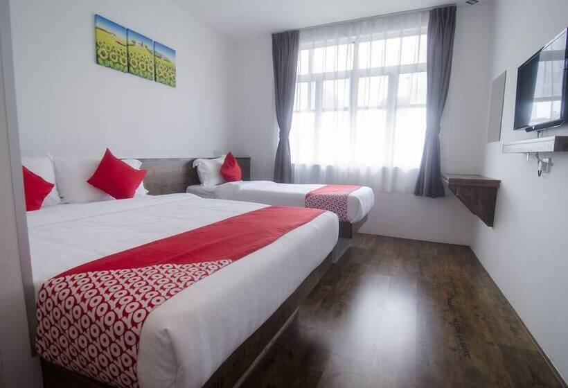 سوییت سوپریور, Mandurah Room & Cafe By Oyo Rooms
