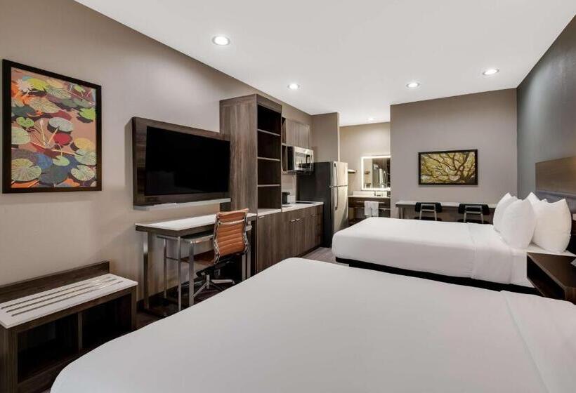 Люкс, Best Western La Place Inn