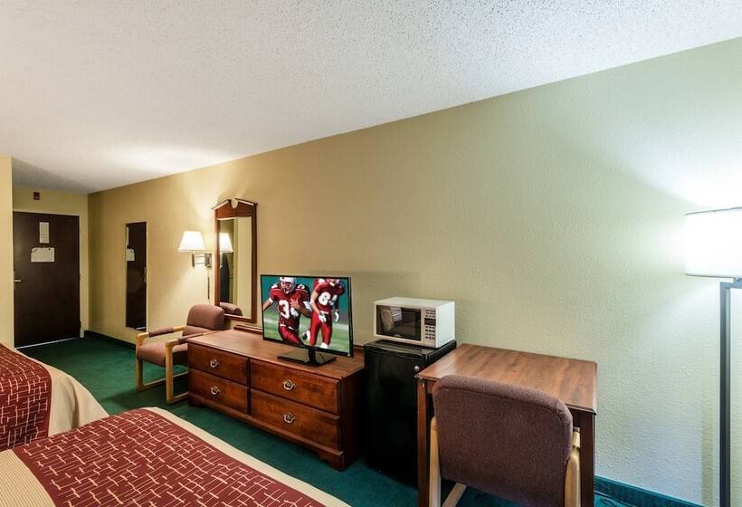 Номер Deluxe, Red Roof Inn Morehead