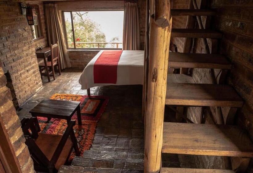 Семейный Номер, Refugio Pozo Azul