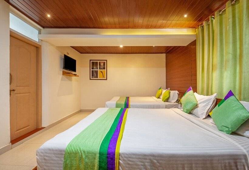 Номер Deluxe, Treebo New Redfern, Madikeri