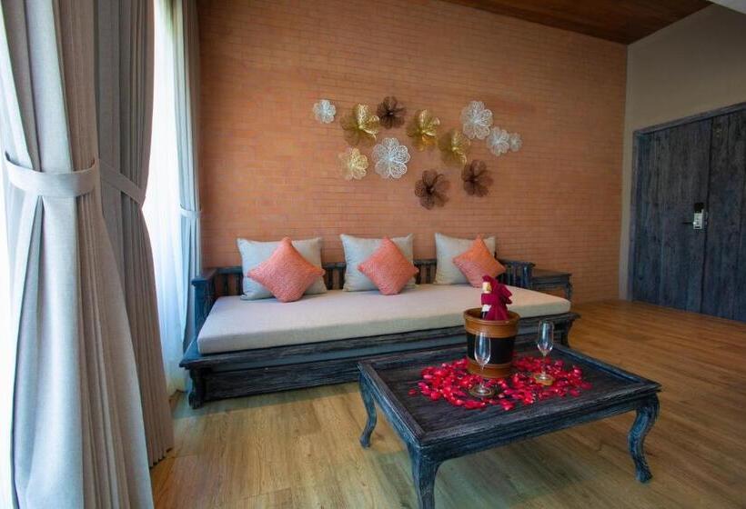 Люкс Повышенной Комфортности, Ananya Lipe Resort