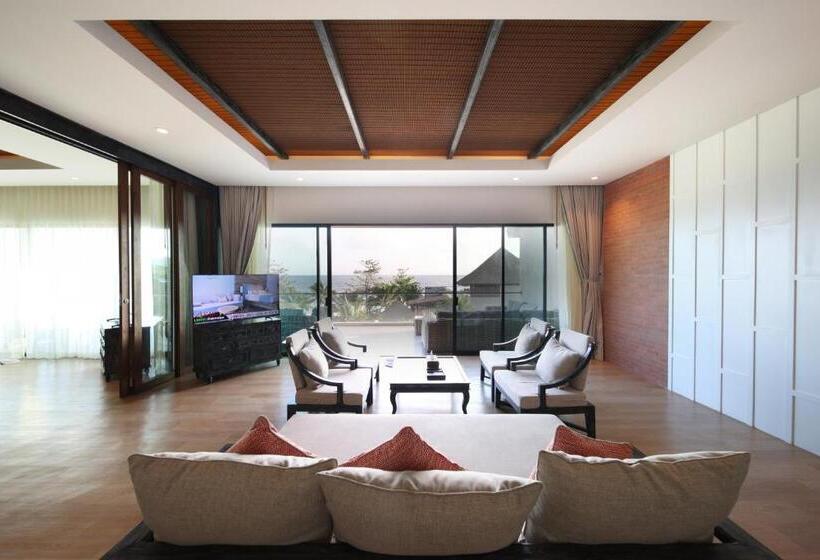 Королевский Люкс, Ananya Lipe Resort