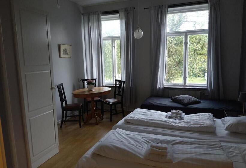 高级大房间, Hunnebergs Gård Hostel & Camping