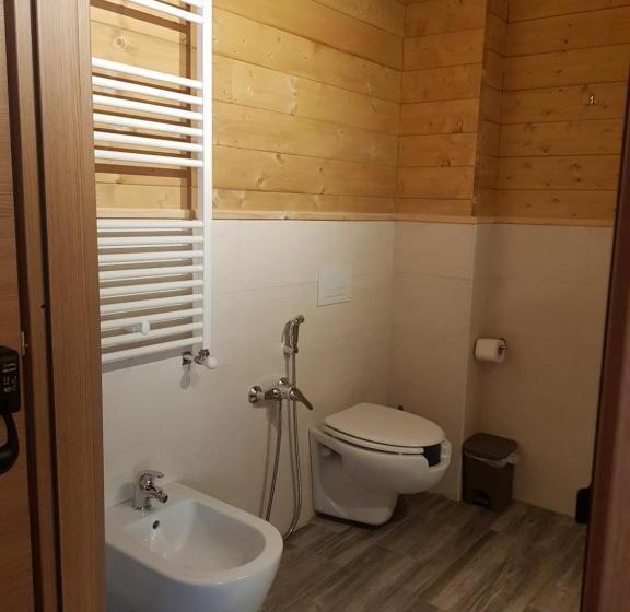 Номер Стандарт Кровать Кинг Адаптированный для Инвалидов, Lorica Suite Lago