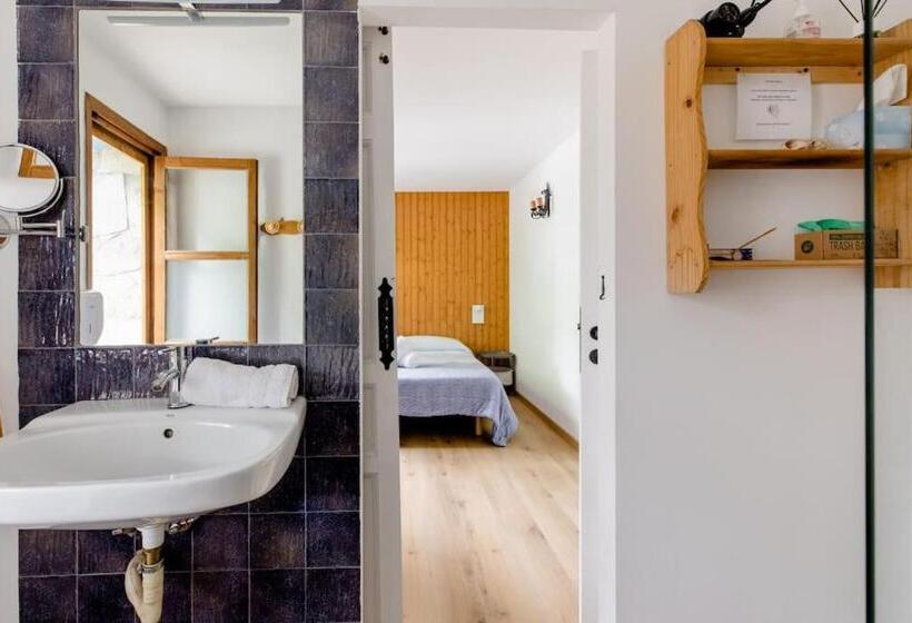 اتاق استاندارد, Rural Hostel Dos Lucas