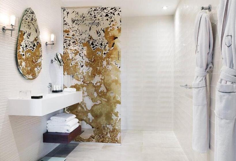 Номер Executive Кровать Кинг, La Caserne Chanzy Hotel & Spa, Autograph Collection