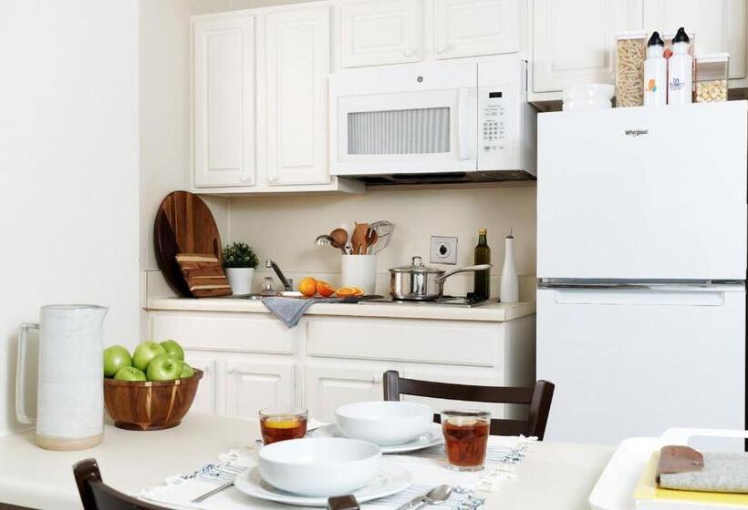 חדר סטודיו סטנדרד, Intown Suites Extended Stay Arlington   Central