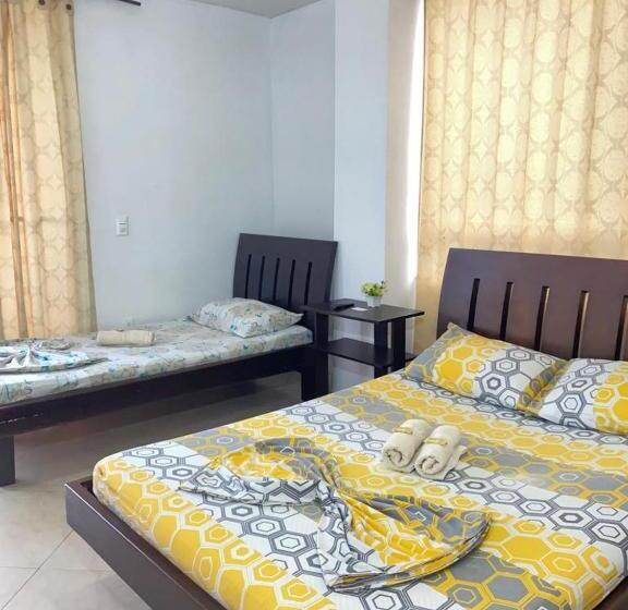 Трехместный Номер Стандарт с Балконом, Hospedaje Balcones De La Colina