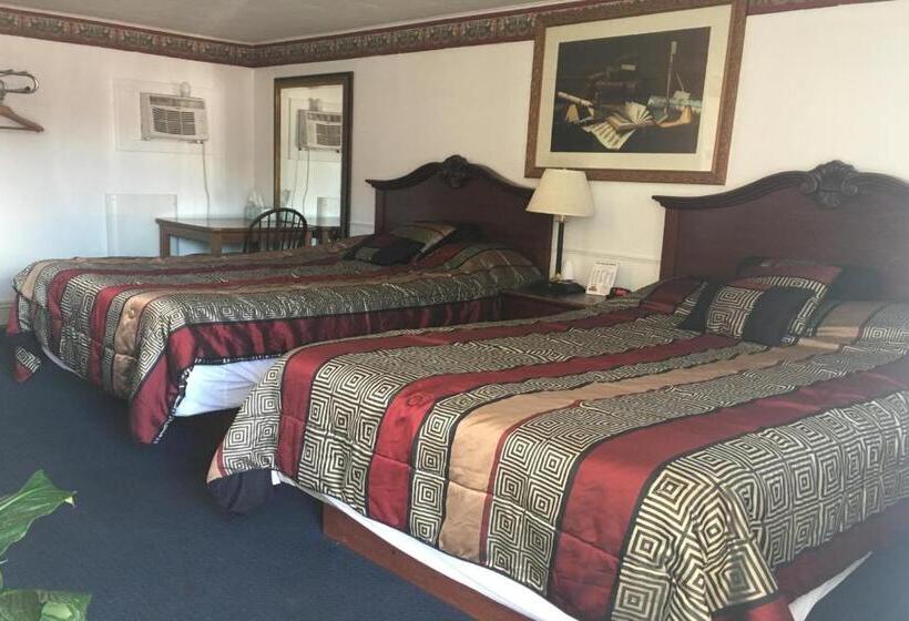 Номер Стандарт 2 Двуспальные Кровати, Colonial Inn New Ulm Extended Stay