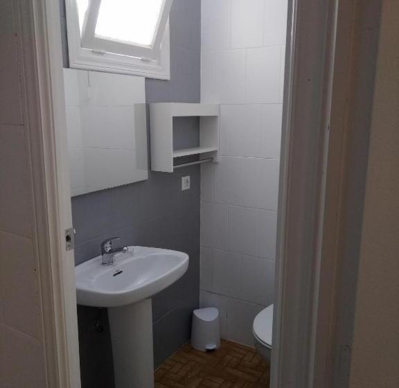Номер Стандарт, Aderezo Hostal Restaurante
