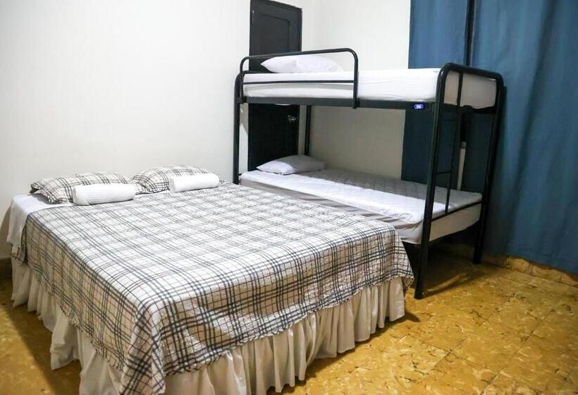 غرفة قياسية, Hostal Villa Grande