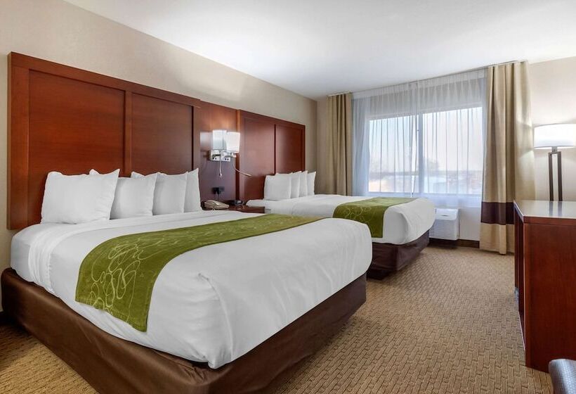 Люкс, Comfort Suites Omaha Eastcouncil Bluffs