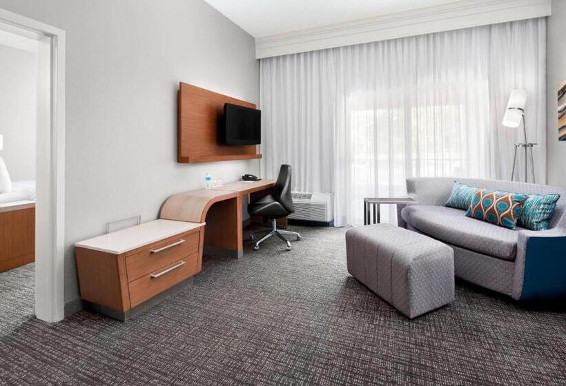 Люкс Кровать Кинг, Courtyard Bowling Green Convention Center