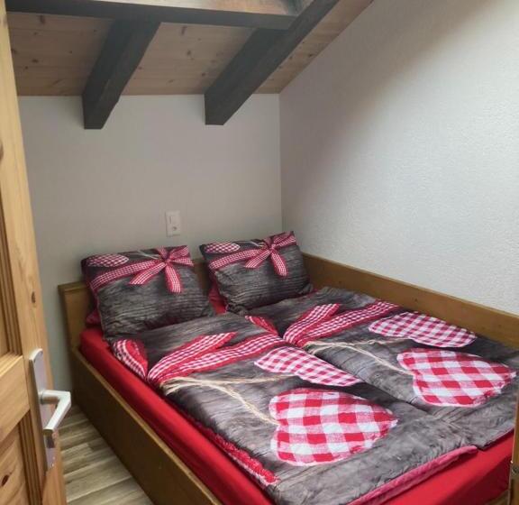 Номер Economy, Klewenalp Ausflugs Ski Pistenhotel Klewenstock