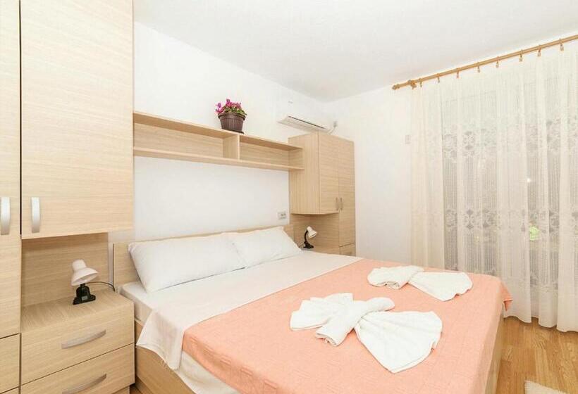 اتاق استاندارد, Hana Accommodation