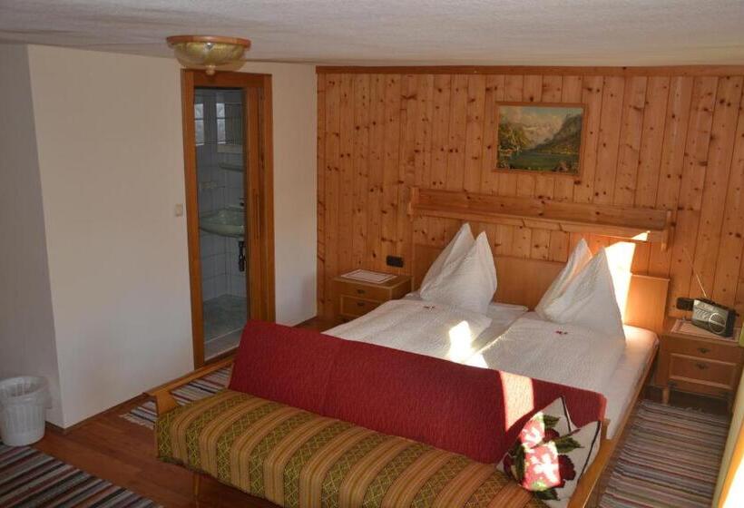 Номер Стандарт, Bauernhof Bachrain