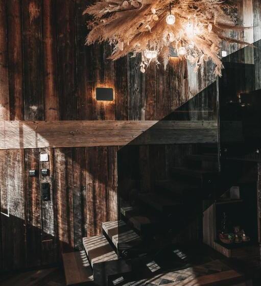 Полулюкс Одноместный с Террасой, Jufenalm Boho Hotel & Restaurant