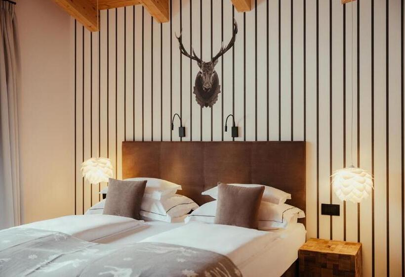 Апартаменты 1 Спальня с Видом, Villa Flora Mountain Lodges