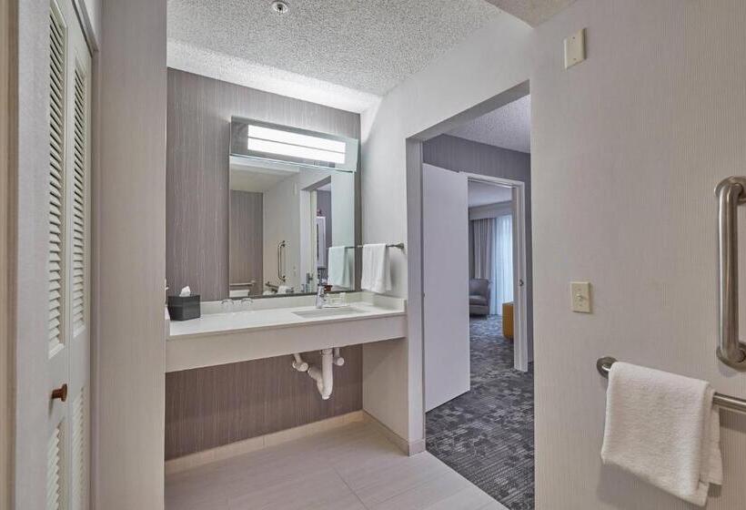 Люкс Кровать Кинг, Courtyard By Marriott Eugene Springfield