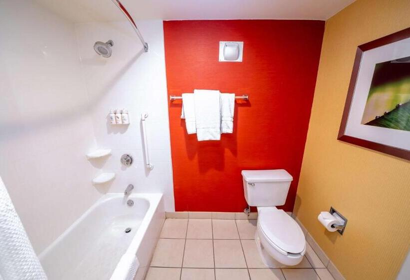 스탠다드 룸, Iowa Inn Bettendorf Quad Cities