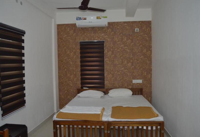 اتاق لوکس, Coral Homes