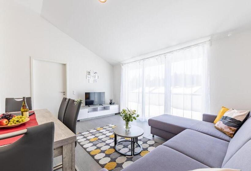 Апартаменты 2 Спальни, Braviscasa   Ferienresidenz Bärenhof Titisee