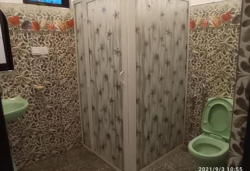 Номер Стандарт, Arusha Guest House