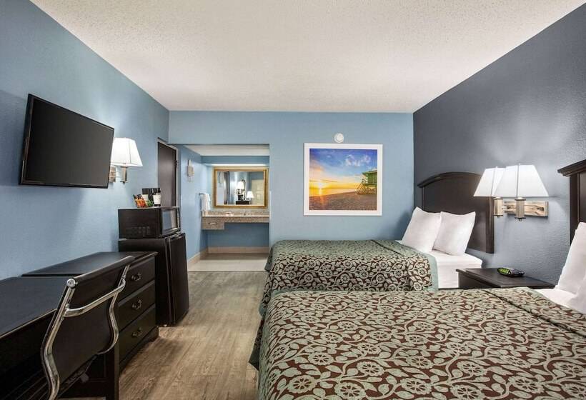 Номер Стандарт Адаптированный для Инвалидов, Days Inn By Wyndham Weldon Roanoke Rapids