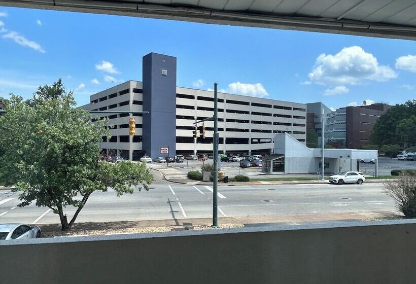 Standaardkamer met 2 Tweepersoonsbedden, Bo, A Days Inn By Wyndham Chattanooga Downtown