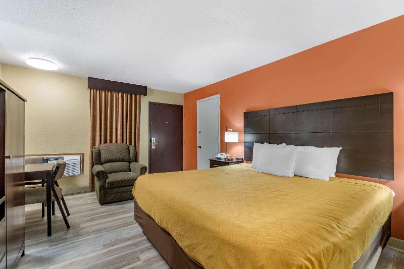 Стандартный Номер Кровать Кинг, Econo Lodge Urbandale  Northwest Des Moines