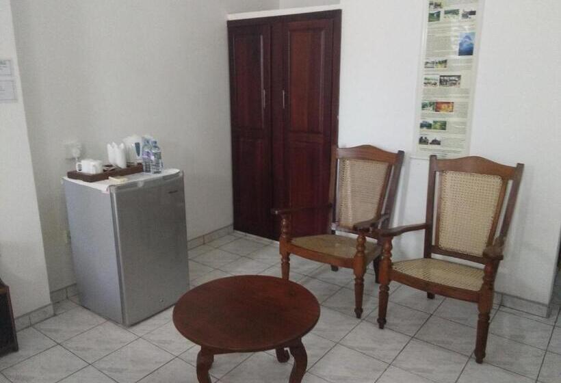 اتاق لوکس با چشم‌انداز دریا, Ocean View Cottage